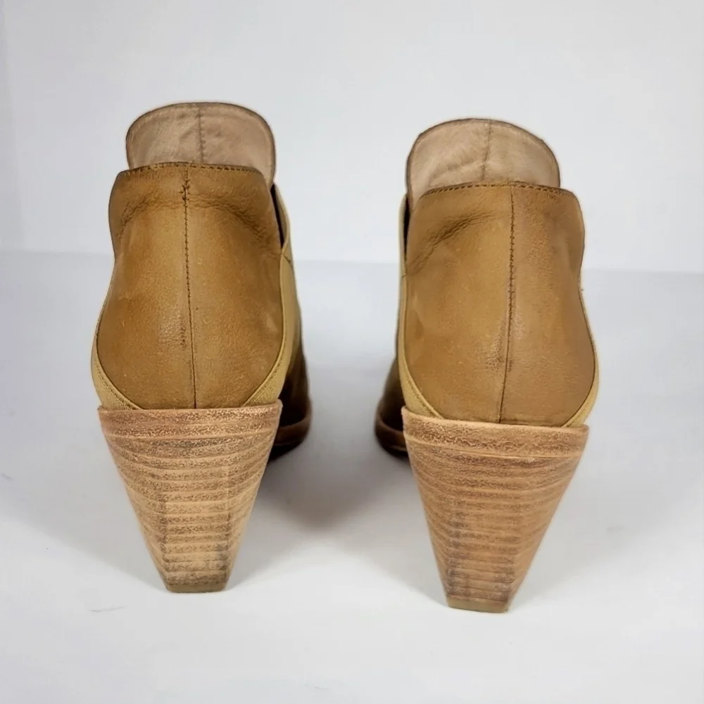 Eileen Fisher Leather Boots #657 Size 9